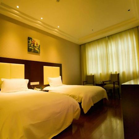 Greentree Inn Shanghai Zhongshan Hutai Hotel Zewnętrze zdjęcie