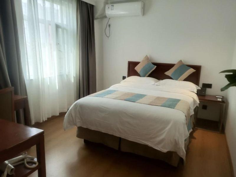 Greentree Inn Shanghai Zhongshan Hutai Hotel Zewnętrze zdjęcie