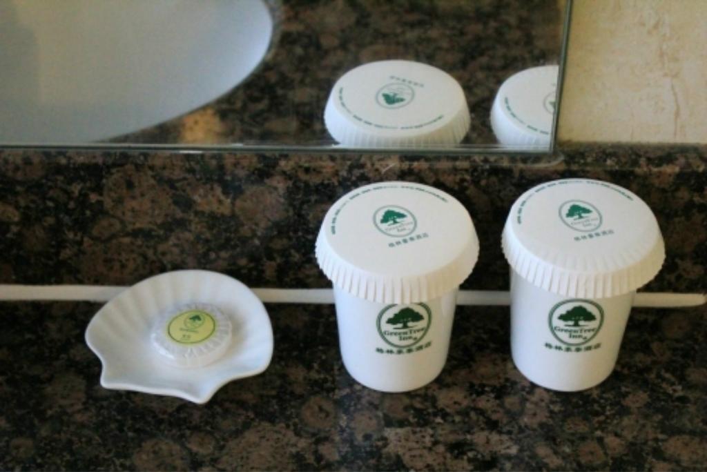 Greentree Inn Shanghai Zhongshan Hutai Hotel Zewnętrze zdjęcie