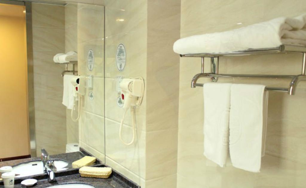 Greentree Inn Shanghai Zhongshan Hutai Hotel Zewnętrze zdjęcie